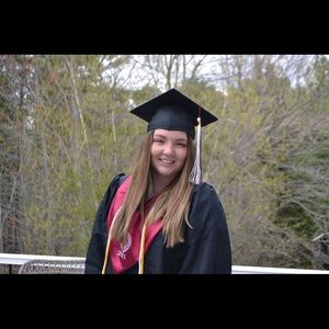 Meet your Posher, Kara